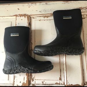 bogs classic mid men's